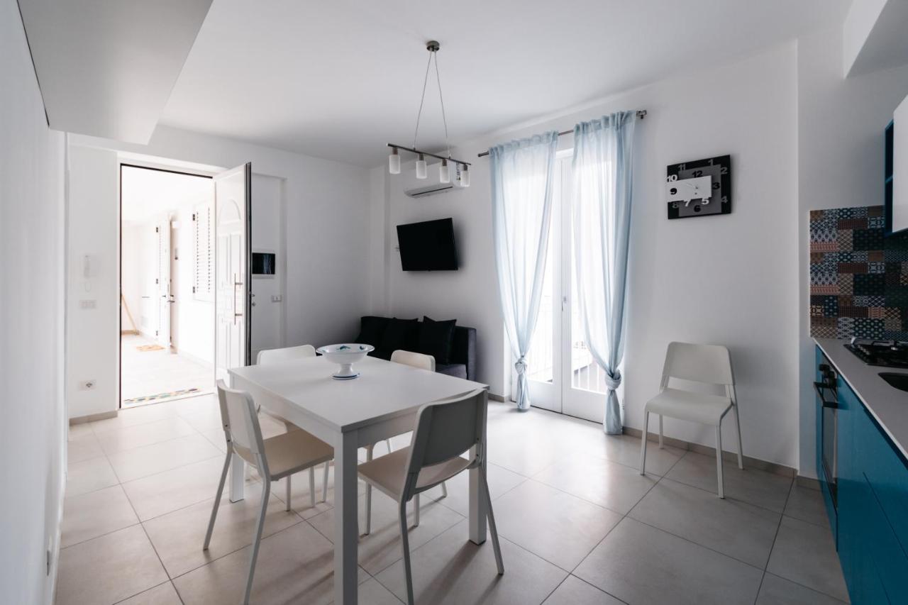 Appartement Le Isole Di Anita à Lipari  Extérieur photo